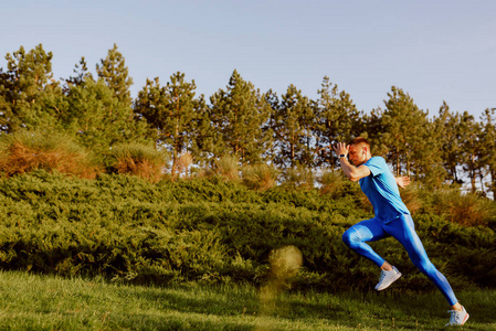 总能在关键 总能在关键